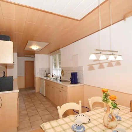 Apartment Ferienwohnung Fuer 4 Personen Ca 45 Qm In Ostseebad Sellin, Ostseekueste Deutschland Ostseekueste Mecklenburg-vorpommern